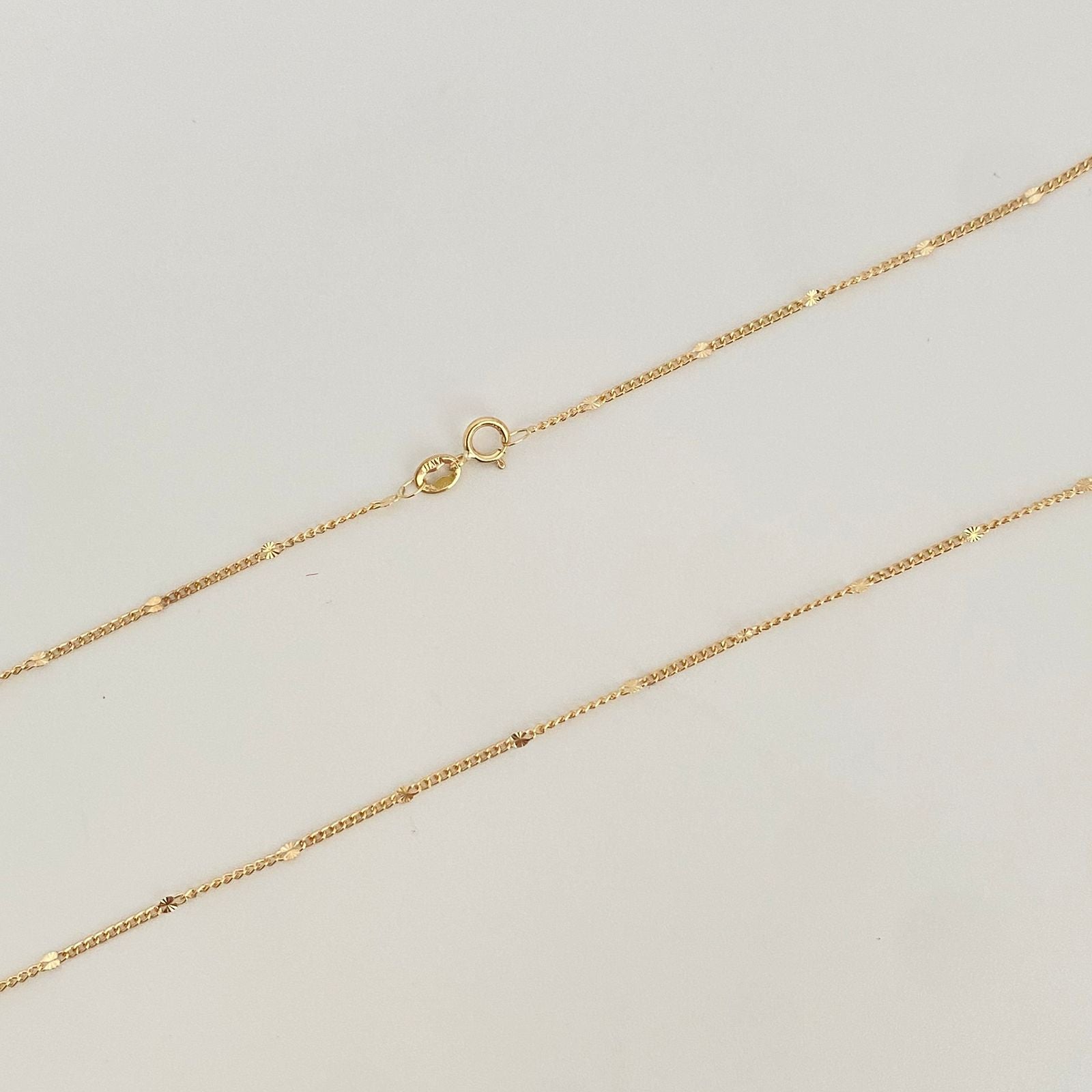 Cadena It cubana flor espejo Oro amarillo 18k 1,50 Gr / 1,4 mm / 40 Cm